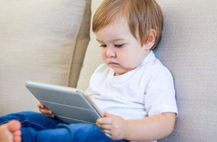 Descubra 5 jogos de celular para bebês Descubra 5 jogos de celular para bebês