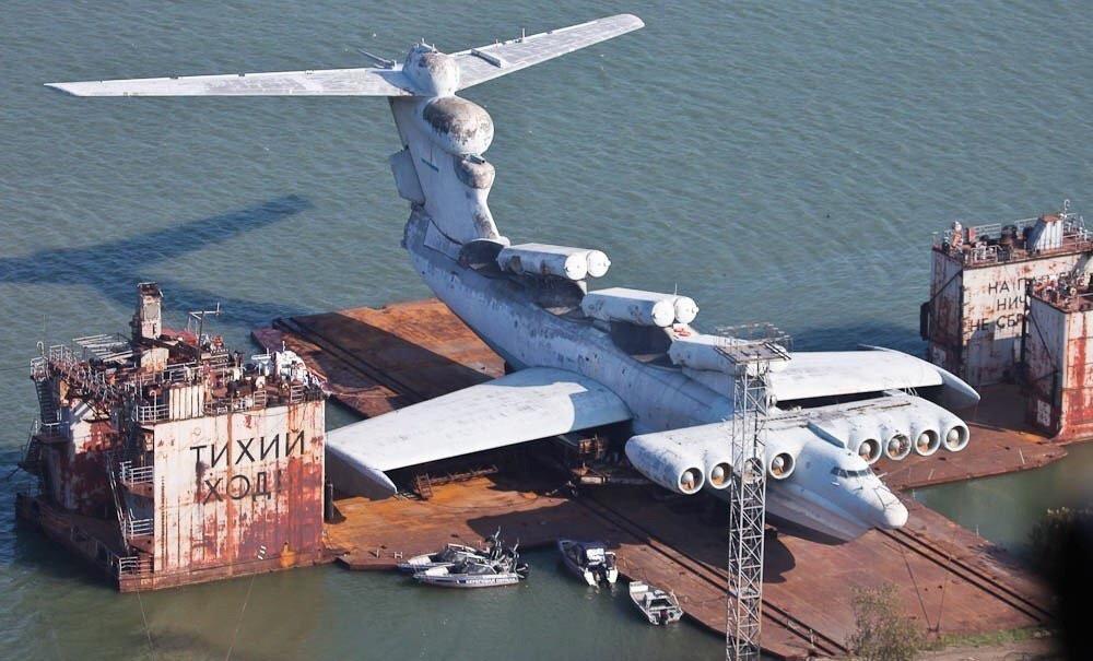 Super avião russo vira atração turística