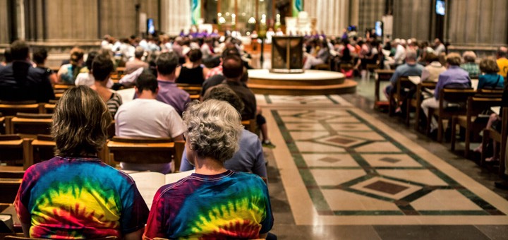 Papa Francisco diz que as crianças LGBT devem ser 'amadas do jeito que são'